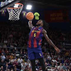 Paseo triunfal del Barça ante el Granada