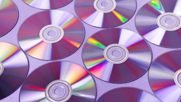 CD (Compact Disc)