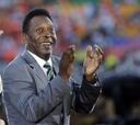 Pelé, hospitalizado en Sao Paulo