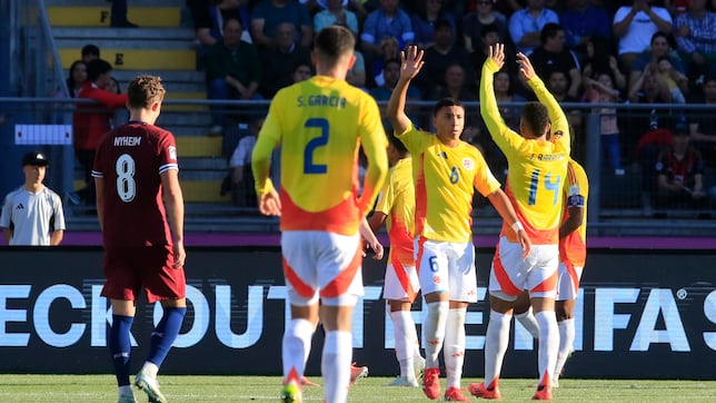 Colombia cierra fase de grupos con el primer puesto en la mira
