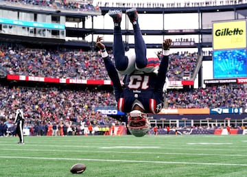 New England Patriots quarterback Joe Milton III (19) reacts 