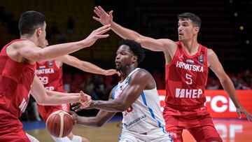 Andrés Feliz, base de la República Dominicana, ante Croacia.