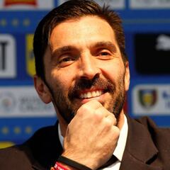 Buffon: "No he regresado a la selección para pasearme"