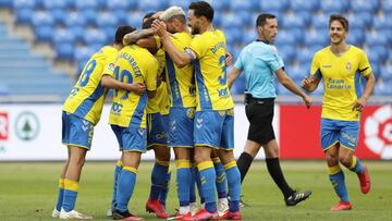 Las Palmas celebra el gol de Rub&eacute;n Castro ante el Elche. 