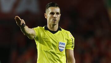 El rumano Hategan pitará al Valencia y Del Cerro Grande, el
Leipzig-Tottenham