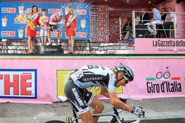 La doble defensa de Contador