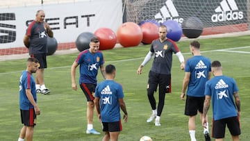 02/09/2019 ENTRENAMIENTO SELECCION ESPA&Ntilde;OLA ESPA&Ntilde;A
 SAUL &Ntilde;IGUEZ Y PAU LOPEZ