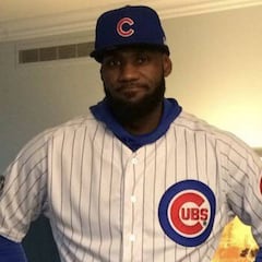 LeBron cumplirá con su promesa: vestirá el uniforme de los Cubs