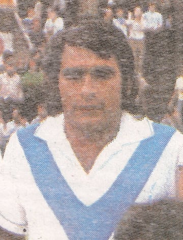 En los años 70's, el Bolivar ganó el título de Bolivia con Luis Gerardo Gallo y su hijo Walter en la alineación.