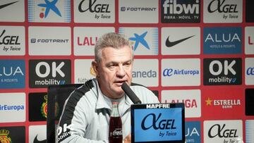 El entrenador del RCD Mallorca, Javier Aguirre, en rueda de prensa.