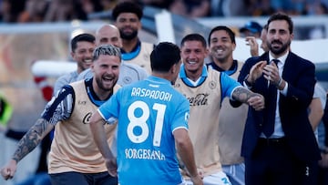 Soccer Football - Serie A - Lecce v Napoli - Stadio Via del mare, Lecce, Italy - May 3, 2025 Napoli's Giacomo Raspadori celebrates scoring their first goal with teammates REUTERS/Alessandro Garofalo