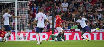 David de Gea en la jugada del gol anulado a Danny Welbeck.