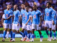 Giorgos Giakoumakis, Carlos Rotondi, Jesus Orozco, Erik Lira, Willer Ditta, Jesus Orozco of Cruz Azul during the 14th round match between Cruz Azul and Pumas UNAM as part of the Liga BBVA MX, Torneo Clausura 2025 at Cuauhtemoc Stadium, on April 05, 2025 in Puebla, Mexico.
