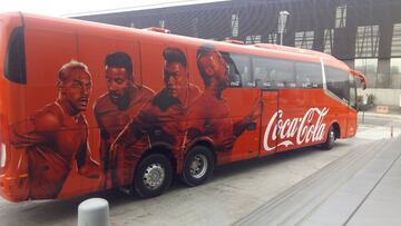 El chascarro del día: bus de la Roja se quedó en panne