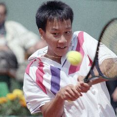 What American tennis players ever won the French Open? List of US winners