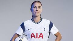 Alex Morgan, atacante estadounidense fichada por el Tottenham.