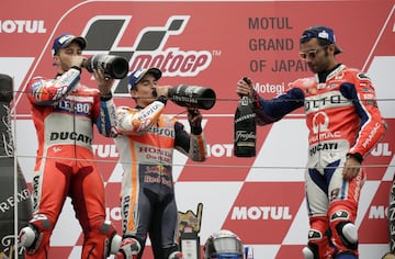 Duelo bajo la lluvia de Motegi entre Dovizioso y Márquez