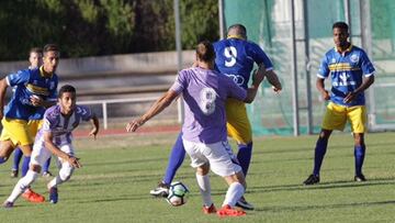 El Real Valladolid se llev&oacute; el Trofeo Agust&iacute;n Villar. 