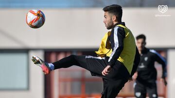 Andr&eacute;s Mart&iacute;n, en un entrenamiento con el Rayo.