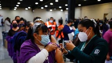 Durango anuncia vacunación a rezagados para abril