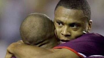 <b>DETERMINANTE</b>. El jugador brasileño, figura clave en el Sevilla de Caparrós, cayó lesionado en el partido frente al Levante, correspondiente a la tercera jornada liguera