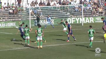 El balón es suyo y no hay quien se lo quite: vean a Arribas contra 4 rivales siendo imparable