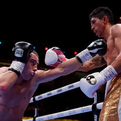 Rey Vargas empata con Nick Ball, pero retiene su campeonato Pluma del CMB