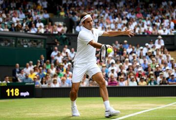 Roger Federer se enfrentará a Rafael Nadal en la semifinal de Wimbledon. El suizo dejó en el camino a Nishikori,  Berrentini y Pouille