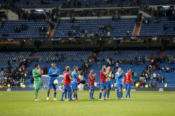 Los checos al final del partido.