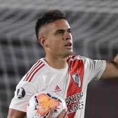 Comprar a Santos Borré, la prioridad de River Plate