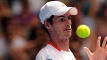 PRUEBA SUPERADA. El escocés superó al incómodo Harrison en cuatro sets.