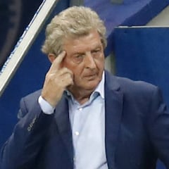 Hodgson presenta su dimisión