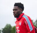 Davies regresa con el Bayern