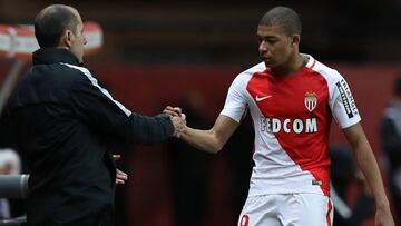 Jardim saluda a Mbappé.