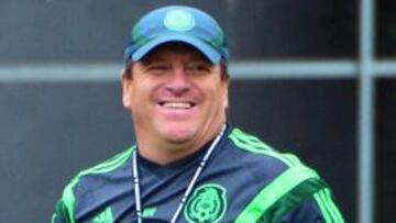 Herrera seguirá como técnico aunque caigan ante Holanda