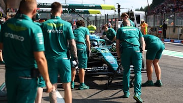 El Aston Martin de Fernando Alonso en Spa.