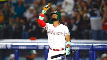 AME2483. GUADALAJARA (MÉXICO), 05/02/2026.- Allen Cordoba de México Verde reacciona este jueves, durante un partido de la Serie del Caribe de Béisbol 2026 entre República Dominicana y México Verde, en el Estadio Panamericano Charros de Jalisco en Guadalajara (México). EFE/ Francisco Guasco