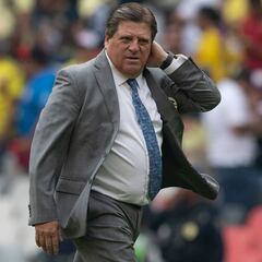 Miguel Herrera no quiere perder su quincena por culpa del VAR