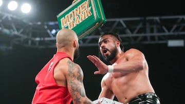 Ricochet y Andrade durante el &uacute;ltimo episodio de SmackDown.