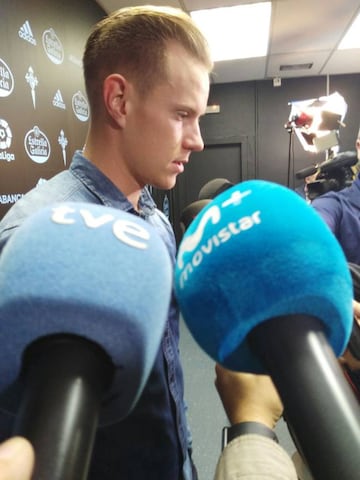 Barcelona's Ter Stegen faces the media after blunder.