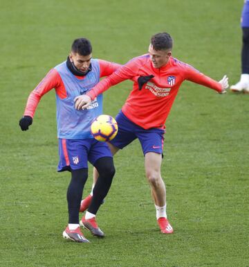 Multitudinario entrenamiento en el Wanda Metropolitano