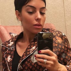 El pijama de Georgina Rodriguez que cuesta 2.700 euros