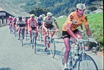 El francés Bernard Thevenet gana su segundo Tour, en una ronda que fue empañada por los escándalos del doping. En su día el médico del Tour aseguró que había hasta medio centenar de implicados y se sospechaba entonces de que Thevenet pudiera estar en esa lista. Ese mismo año había dado positivo en la París-Niza. Ese invierno, Thevenet fue ingresado por culpa del consumo de esteroides. Admitió públicamente el uso de esas sustancia y se retiró.