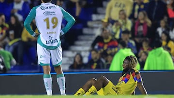 Allan Saint-Maximin of America during the 12th round match between America and Santos as part of the Liga BBVA MX, Torneo Apertura 2025 at Ciudad de los Deportes Stadium, on October 04, 2025 in Mexico City, Mexico.