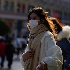 Are itchy eyes a symptom of the Omicron covid-19 variant?