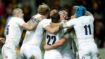 Australia 7-23 England: Eddie Jones' men in historic series win