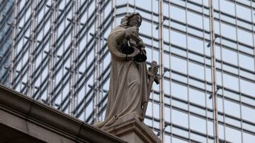 FILE PHOTO: A statue of Lady Justice at the Court of Final Appeal is pictured, in Hong Kong, China, September 5, 2023. REUTERS/Tyrone Siu/File Photo