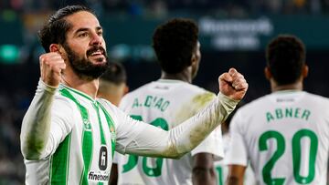 Isco celebra un gol ante el Granada CF.