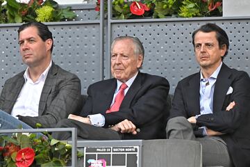 José María Álvarez del Manzano asiste al partido de Rafa Nadal ante David Goffin. 