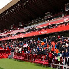 El Granada supera su récord de abonados en Segunda